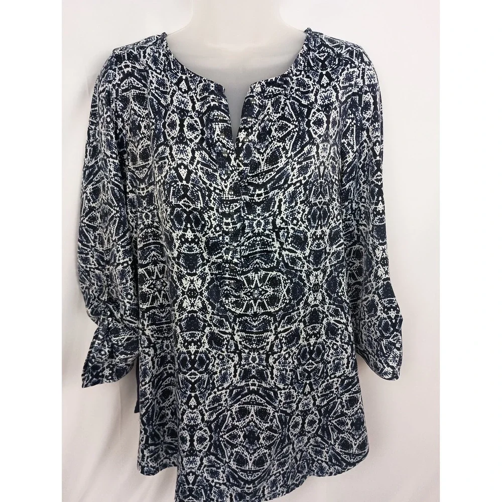 Rock republic navy blue tunic blouse S church office mature animal‎ print tribal